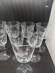 Vintage Elegant Glass Etched Wine Glasses Set Of 8 – 7.25″ Tall