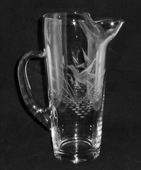 Vintage Intaglio Cut Duck Cattails glass Beer or Cocktail Mixer Pitcher Hunting