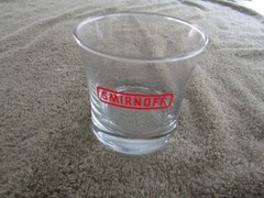 SMIRNOFF COCKTAIL GLASS RED LOGO 3 1/2″ TALL, FLARE TOP OPEN