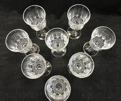 Lot of 8 Crystal Red Wine Glasses 7″ x 2 3/4″