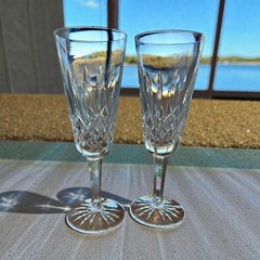 Vintage Set of 2 WATERFORD Crystal LISMORE Fluted Champagne Glasses 7 1/4″ (A)