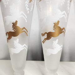 Vintage 1953 Libbey Cavalcade Frosted Pilsner 4 Glasses White and Gold Horses