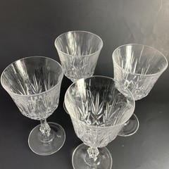 Capri Crystal Clear Knob Stem Wine Water Glasses 6.25 in tall Set of 4 Vintage