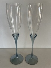 2 Colony Amaryllis Champagne Flutes Clear with Light Blue Stem ~ 6 oz