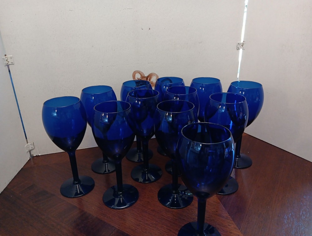 Set of (11 + 1) Pier 1 Solid Cobalt Blue Wine Glasses 12oz 8″ ~Read~