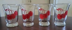 4 Vintage Mid Century Libbey Clear W/ «Red Cherries» Juice Glasses 3” Tall