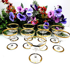 9- Glastonbury Lotus Gold Trim Wine Glasses – Handcrafted USA Vintage. 6oz