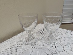 2 -VNTG/ Heisey CRYSTAL GLASSES/ Moonglo Cutting/USA