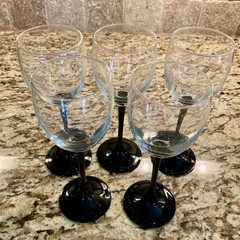 Luminarc Black Stem White Wine Glasses 7″ 3/4 x 2″ 3/4