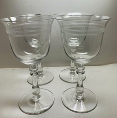Vtg Flared Lip Stem Wine Glasses 7” Rosé Pinot White Wines