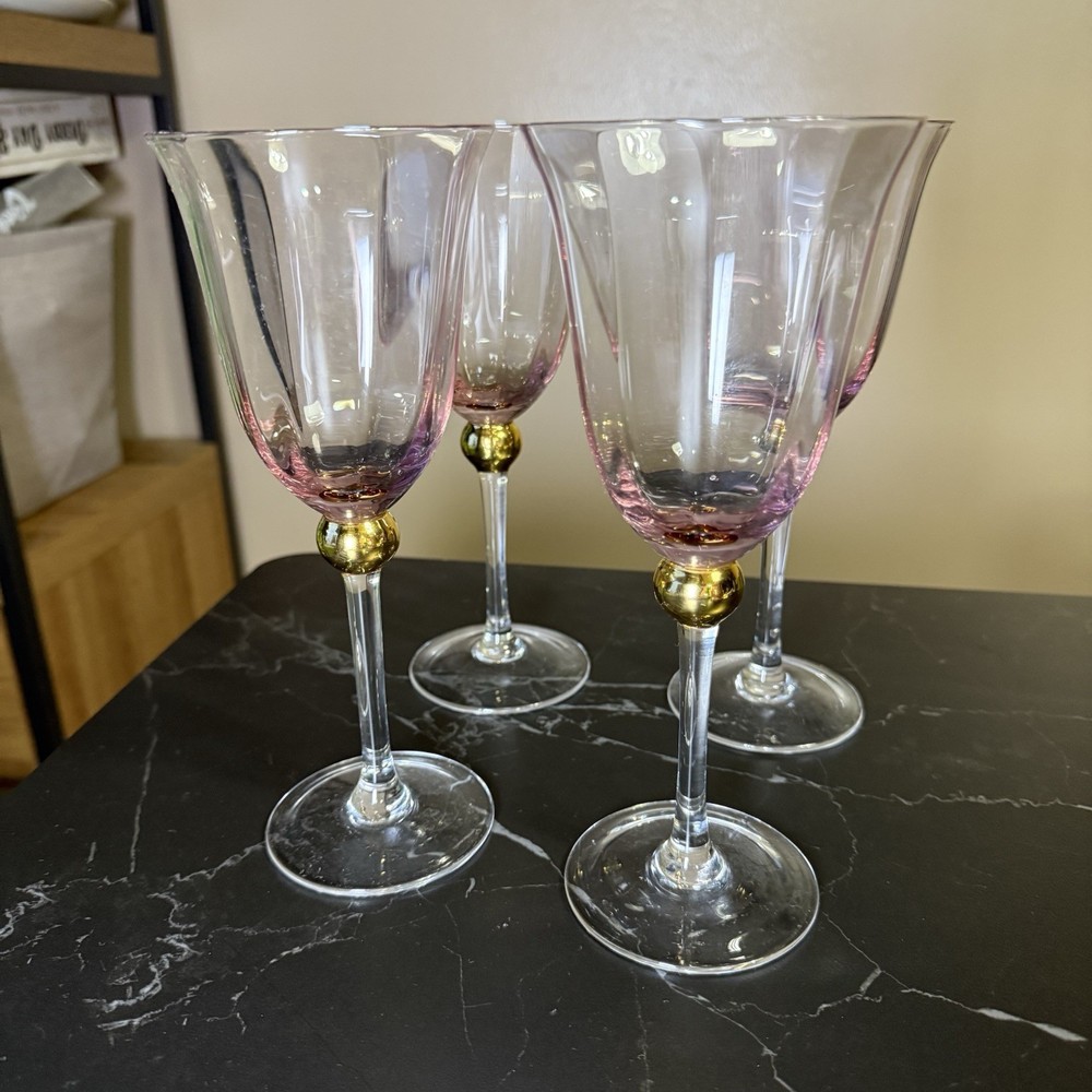 4 Royal Albert Old Country Roses Formal Pink Lavender Wine Goblets. Excellent