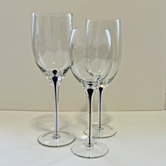 LENOX CRYSTAL WINE GLASSES BLUE DROP STEMS – PLACE SETTING OF THREE GLASSES HTF