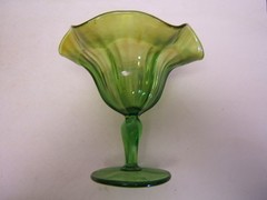 Northwood Green Compote 5.25″ tall» Interior Iridized Signed VGC
