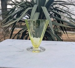 Rare! Vintage Utility Glass Works True Vaseline Bi-Colored Stemware UGWS-09