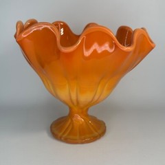 Vintage Art Deco Orange Glass Fruit Bowl Ruffled Centerpiece Footed, 7″