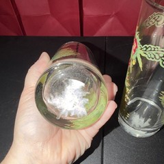 Unmarked Set of 2 Clear 16 oz Decorated Christmas Wreath Holly Tumblers