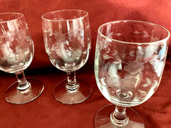 Glastonbury Lotus Etch Flowers and Leaves Vertical Rib Water Goblets Set of 5
