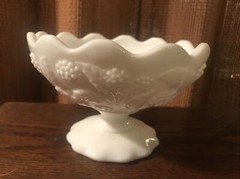 FOSTORIA Milk Glass BERRY – Footed Jam Jelly Compote