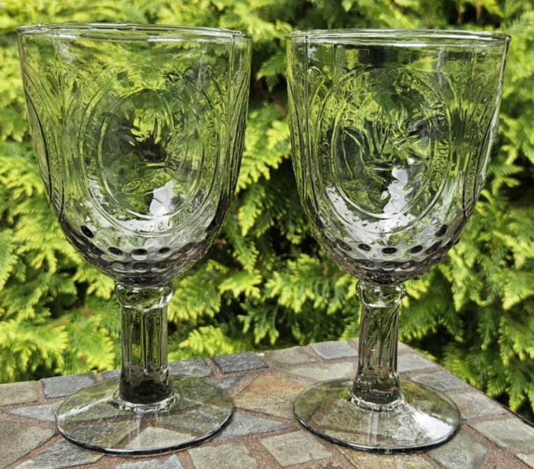 2 Depression EPAG Glass Goblets Wine Smoke Fleur-de-Lis Hobnail Bowl Green Glow