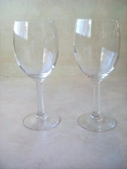 2 Crystal Wine Glasses Clear Wedding Anniversary Celebration 8e