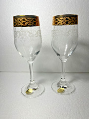 Two Bernini Crystal Stemware Wine Glasses – 7.5 inches tall