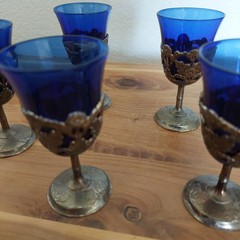 SET of 6 VTG Cobalt Blue Cordial Glasses with silver-plated filigree base READ