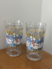 Rare Vintage Country Goose Glasses Set 2 Blue White Yellow Farmhouse Indonesia
