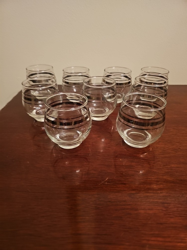 Dorothy Thorpe MCM Roly Poly Cocktail Glasses Set of 11 Glasses Silver Band