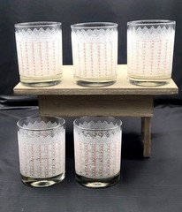 Rare Vintage Libbey? Rocks or Juice Glasses White Lace Pink Flowers Set 5