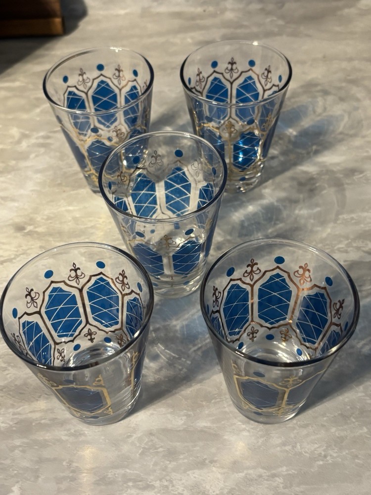 5 MCM Anchor Hocking Blue & Gold Fleur-De-Lis Glasses