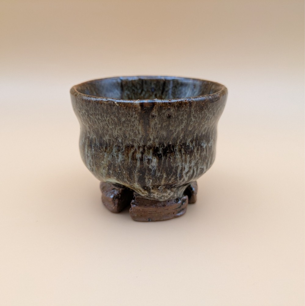 sake cup　”GUINOMI　HAGI-YAKI” peacock glaze 01