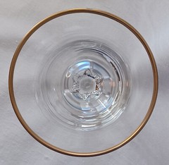 Set of 12 Lenox Crystal Hayworth Wine Glasses 6 5/8” gold trim on rim EUC