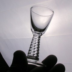 (SET OF 9) Central Glass Works (Winslow Spiral) 3 1/2″ CORDIALS Exc