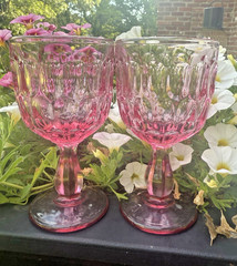 Set of 2 Gorgeous Fenton Glasses Colonial Pink Thumbprint 5″ Goblet Flawless HTF
