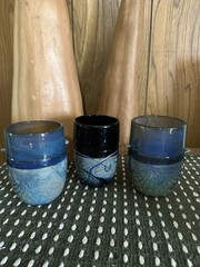 Art Glass Signed Glasses Warren Blue/green/black Iridescent Handblown Swirl Cups