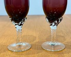 Set of 4 Vintage Mid-Century Amethyst Ruby Glass Liqueur Cordials Twisted Stems