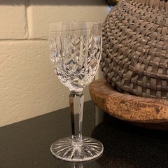 Waterford Glengarriff 6 5/8″ Claret Wine Glass Gothic Mark Ireland Pristine