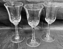 Set of THREE Lenox Crystal ALLURE 6 3/4″ Optic Wine Goblets EXCELLENT