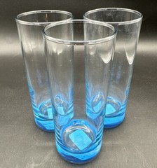 Vintage Cristar Glasses Tumblers Heavy Blue Bottom 12 oz 6″ T Made In Columbia