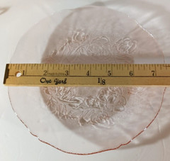 Vintage ARCOROC France ROSA PINK Glass Salad Plate ROSES 7 1/2″