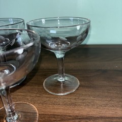 Set 5 Vintage Etched Grapevine Champagne Coupe Cocktail Crystal Glasses, 4.4”
