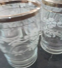 5 Gold Rimmed Bottom Ribbed White Floral 8 Oz Vintantage Juice Glasses
