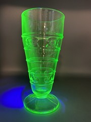 VTG Hocking Green Uranium Glass Block Optic Footed Tumbler 12oz Glows UV 7.5”
