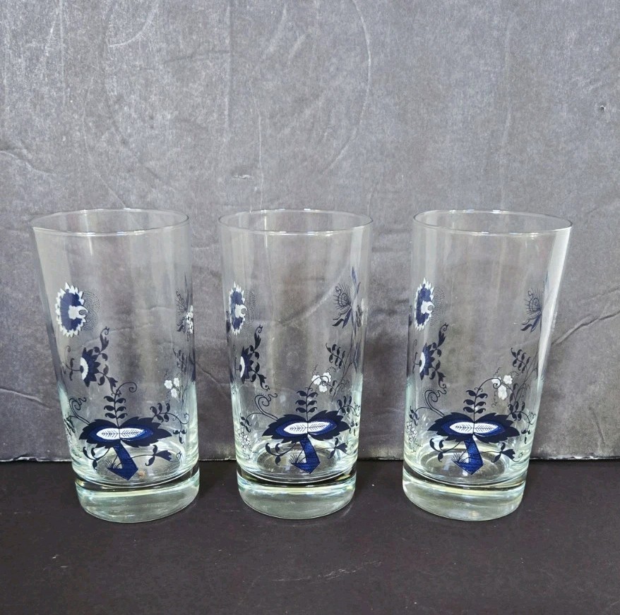 Blue Danube Japan Blue Onion 5 1/2″ H (8oz) Tumbler Lot Of 3