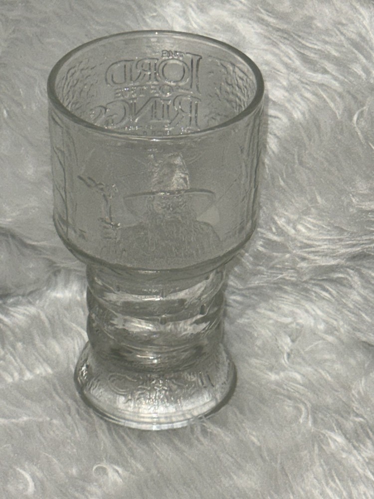 Burger King Lord of the Rings Clear Glass Decorative Goblet 6 in Tall, 3 in