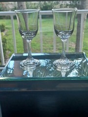 Vintage Pair Bavarian Crystal Cordial Liquor Glasses 1.75 oz Swirl Stems.