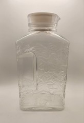 Vintage Princess House Fantasia Poinsettia Juicer 64 oz Glass Juice Jar #560