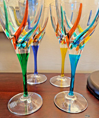 MURANO Wine Glasses Rainbow Swirl Pattern 8-1/8” Tall, Set of 6 CC ZECC 10 oz ea