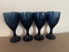 Set 4 Cobalt Dark Blue Noritake Entree Crystal Wine Goblets Glasses 7-3/8″