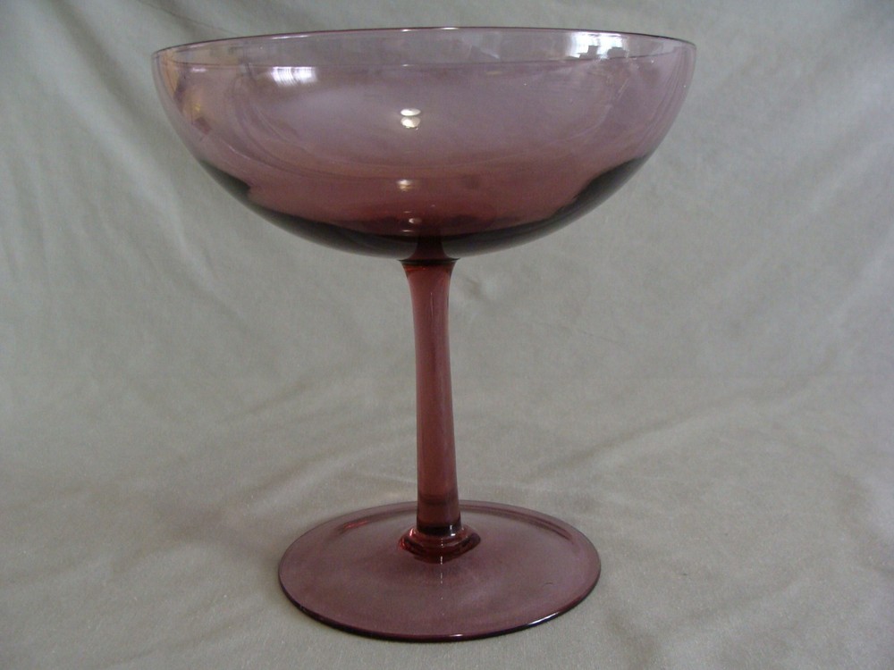 Vintage Amethyst Round Stemmed Glass Centerpiece, Compote, 9″ Tall